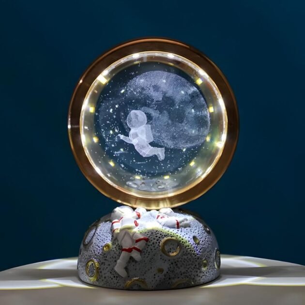 Lampe Astronut 3D Cristal – مصباح كروي ثلاثي الأبعاد للفضائي
