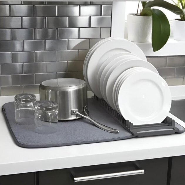 Serviette absorbant en fibres microscopiques avec une base amovible pour vaisselles – منشفة تنشيف و تجفيف الأواني