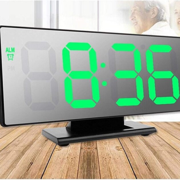 Horloge et réveil thermomètre de table electronique lumineux DS-3618L