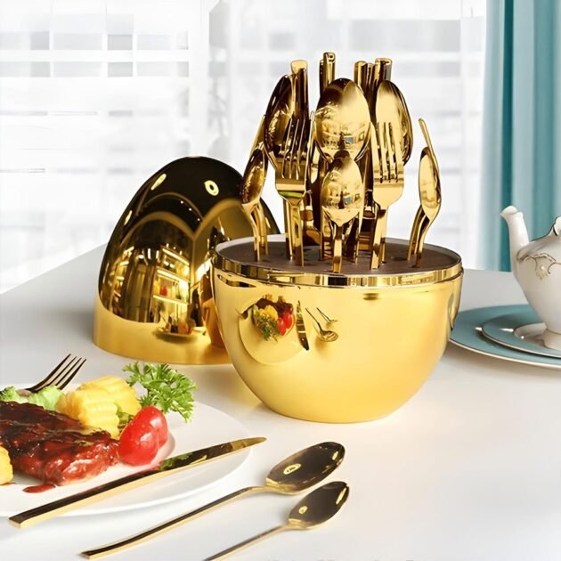 طقم أدوات مائدة إبداعي على شكل بيضة ذهبية مكون