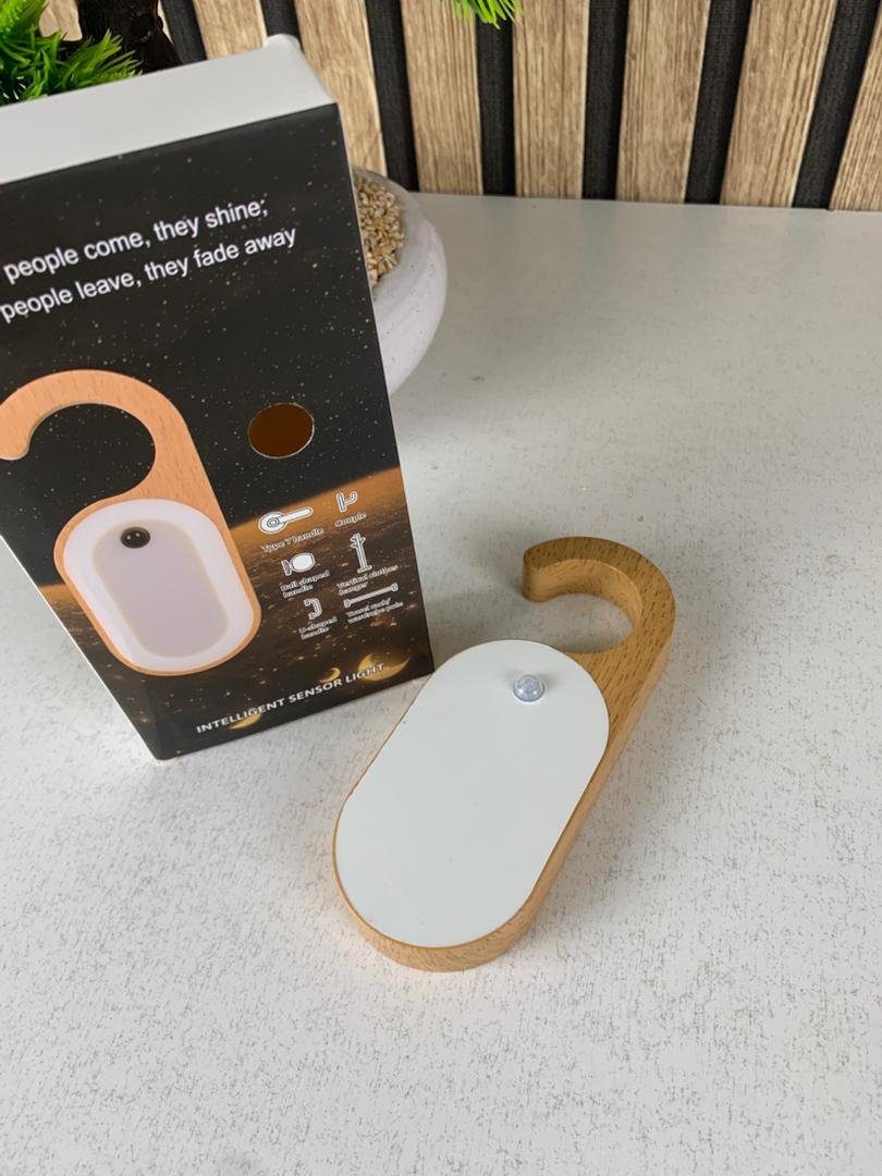 Veilleuse de porte en bois portable avec détecteur de mouvement – مصباح مقبض الباب - الصورة 2