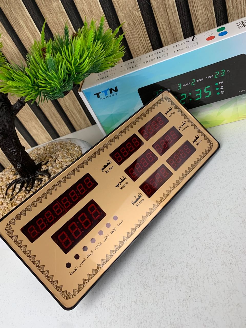 Horloge Islamic Digitale LED avec Heures de Prière AZ2515 – ساعة رقمية إلكترونية لمواقيت الصلاة - الصورة 2