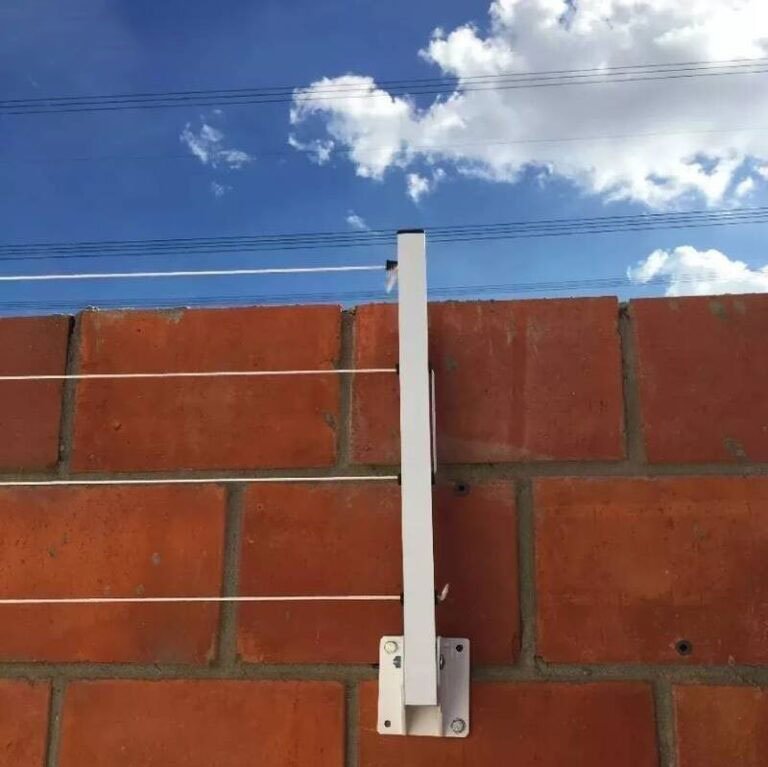 مجفف ملابس قابل للطي يُثبت على الحائط مزود بحبل - الصورة 2