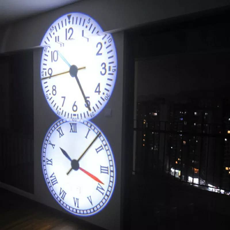 Projecteur horloge mural HD Rotation à 180 degrés 2 mode et 4 couleur - الصورة 4