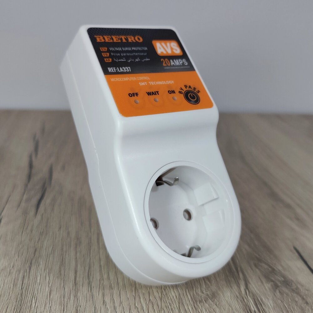 مقبس حماية من تقلبات التيار الكهربائي 20أمبير Beetro LA337 - الصورة 3