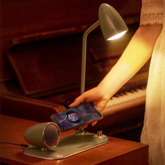 شاحن مكتبي لاسلكي نوستالجيا بقوة 15 واط