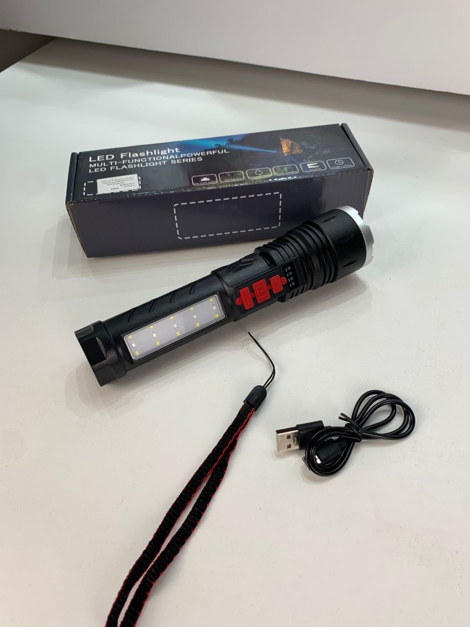 Lampe de Poche Téléscopique 50 LED – مصباح يدوي - الصورة 3