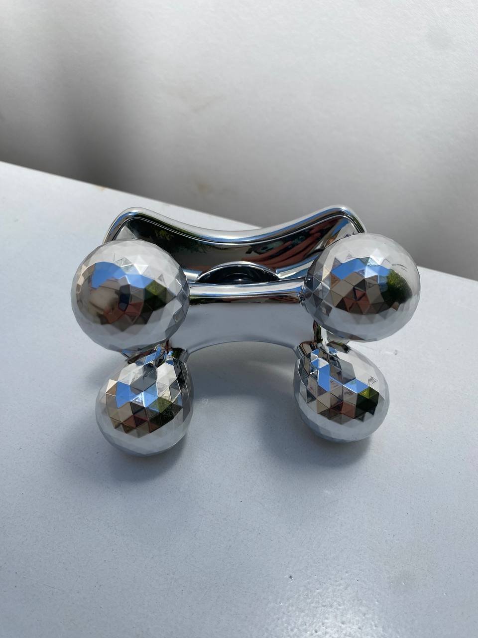 Rouleau de massage 4D pour visage et le corps - الصورة 4