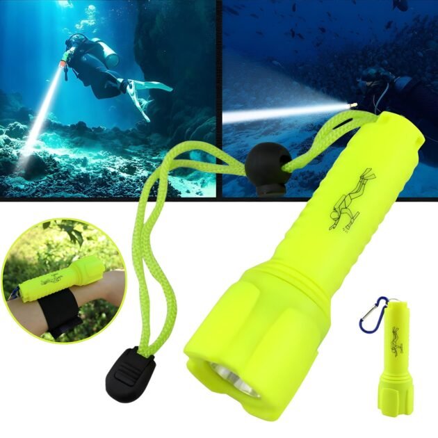 مصباح يدوي مقاوم للماء حتى عمق 25 مترًا