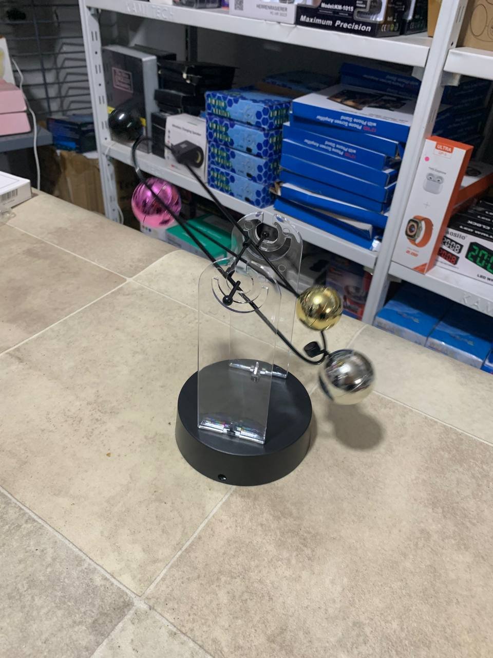 Boule d'équilibre de bureau à mouvement perpétuel,décor anti-stress - الصورة 3