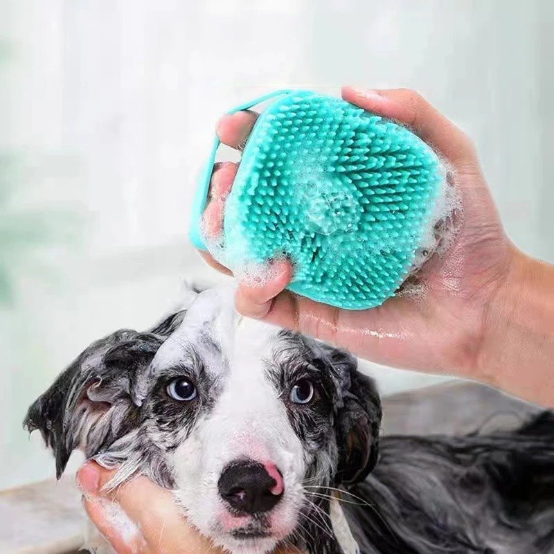 Brosse de Nettoyage et Distributeur De Shampoing en Silicone – فرشاة الحمام من السيليكون - الصورة 2
