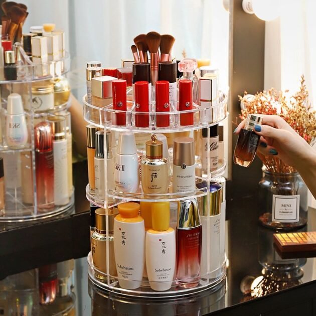 Organisateur de maquillage rotatif à 360 ° en Crystal acrylique