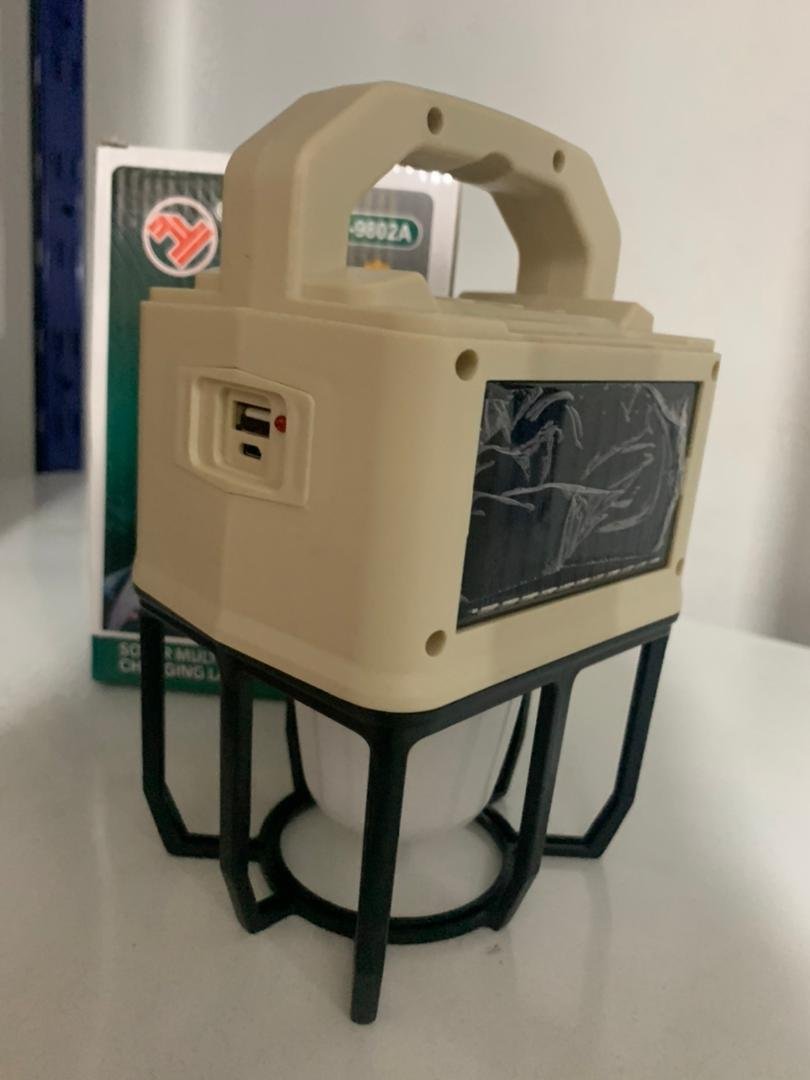 ⁦Lampe de camping à énergie solaire à 3 modes – مصباح يدوي للتخييم ب 3 أوضاع يعمل بالطاقة الشمسية⁩ - الصورة ⁦5⁩