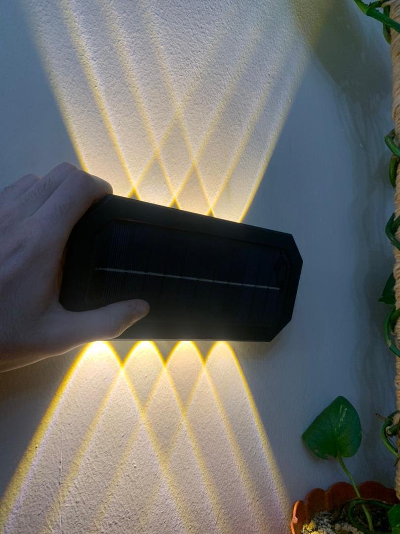 Lampe Solaire Murale 8LED avec Détection de Mouvement Auto 1Pcs - الصورة 3