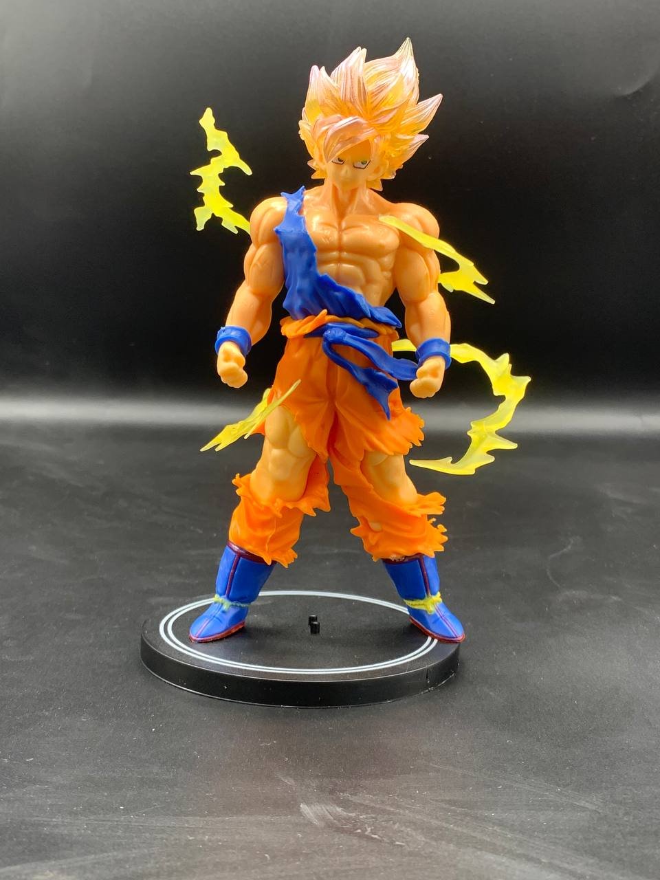 Figurine Son Goku Super Saiyan - الصورة 6