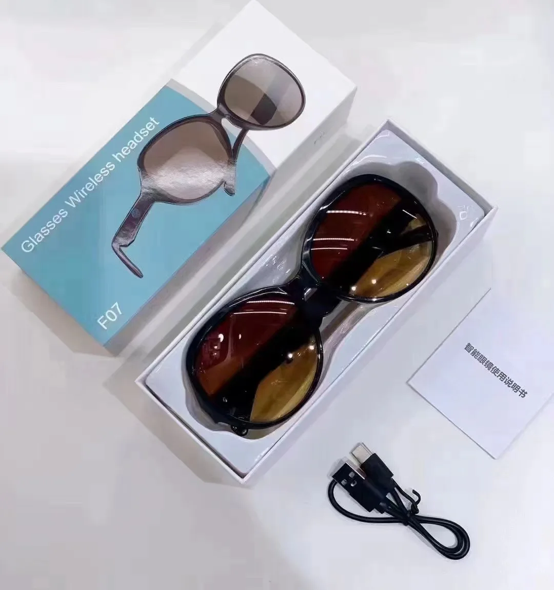⁦Lunettes de soleil intelligentes ecouteurs sans fil Bluetooth, appels mains libres - نظارات شمسية ذكيةو سماعات رأس لاسلكية بتقنية البلوتوث⁩ - الصورة ⁦3⁩