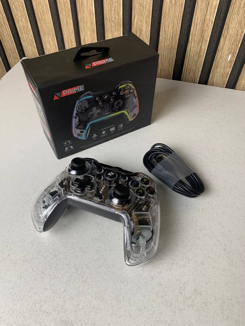 ⁦Manette de Jeu Filaire avec Éclairage Néon RGB PG-003 - يد تحكم بأضواء ملونة⁩ - الصورة ⁦10⁩