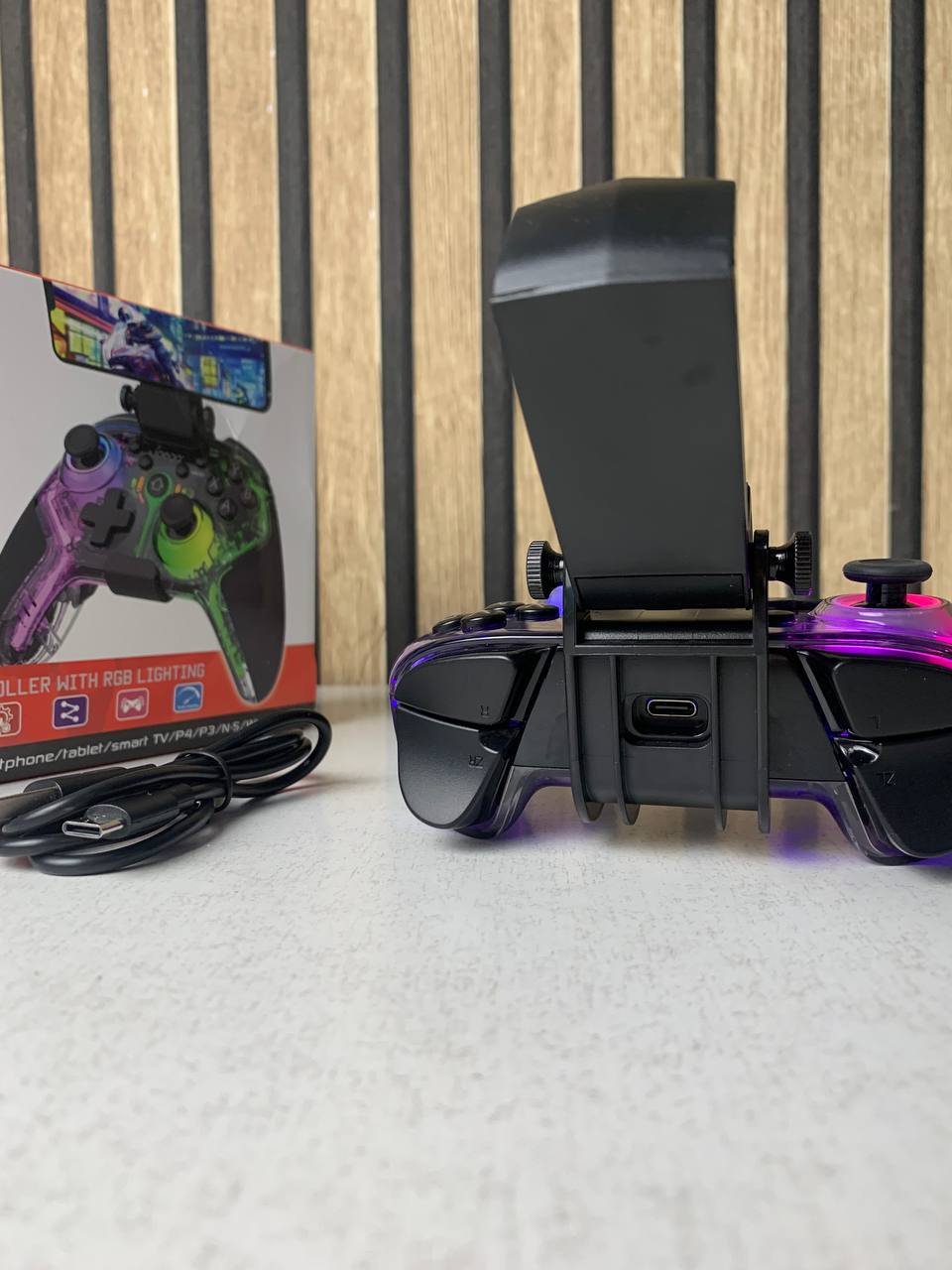 ⁦Manette de jeu sans fil IPEGA PG-9666TH avec poignets lumineux RGB - يد تحكم لاسلكية⁩ - الصورة ⁦10⁩