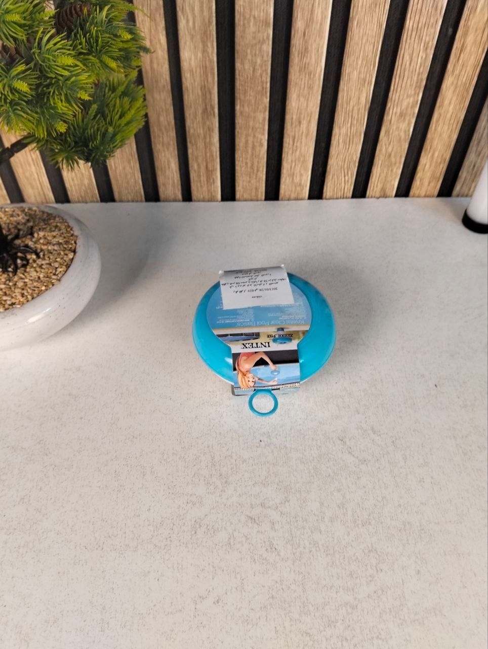 Diffuseur de Chlore Flottant Intex 29040 pour Piscines et Spa - موزع أقراص الكلور العائم للمسابح من إنتكس (5 بوصة) - الصورة 2