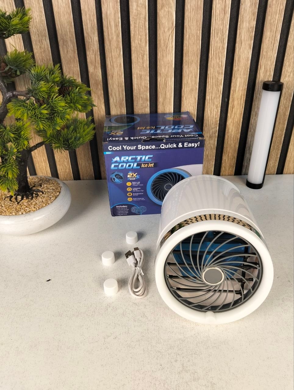 ⁦Mini Climatiseur Portable à Glace Technologie Jet Fan, 3 Vitesses et Éclairage LED - مبرد الهواء والثلج المدمج بـ 3 سرعات وإضاءة ملونة⁩ - الصورة ⁦4⁩