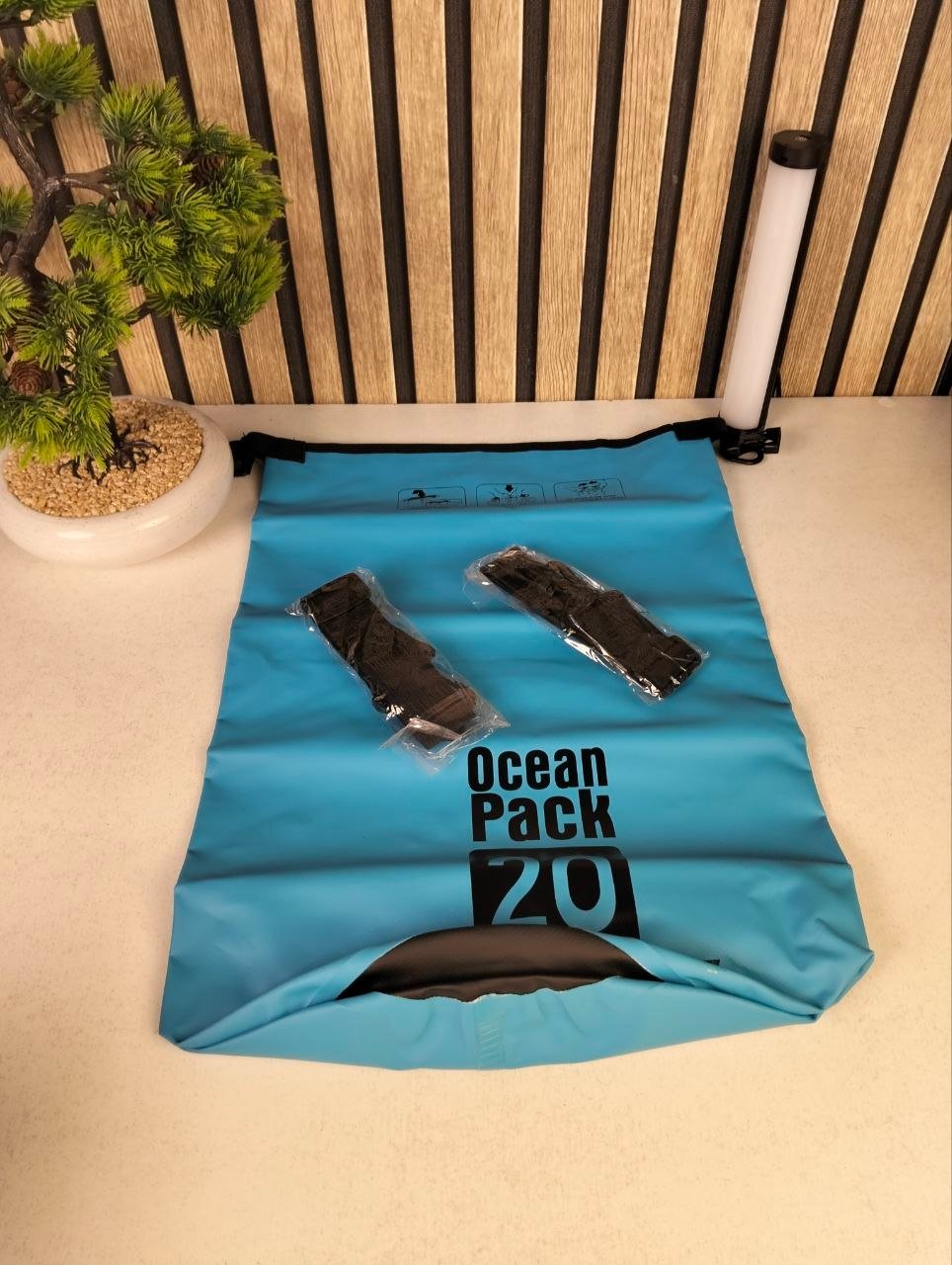 ⁦Sac Étanche Ocean Pack 20L Protection Waterproof Totale pour Kayak et Plage - حقيبة الظهر المائية المضادة للماء والتمزق أوشن باك (20 لتر)⁩ - الصورة ⁦2⁩
