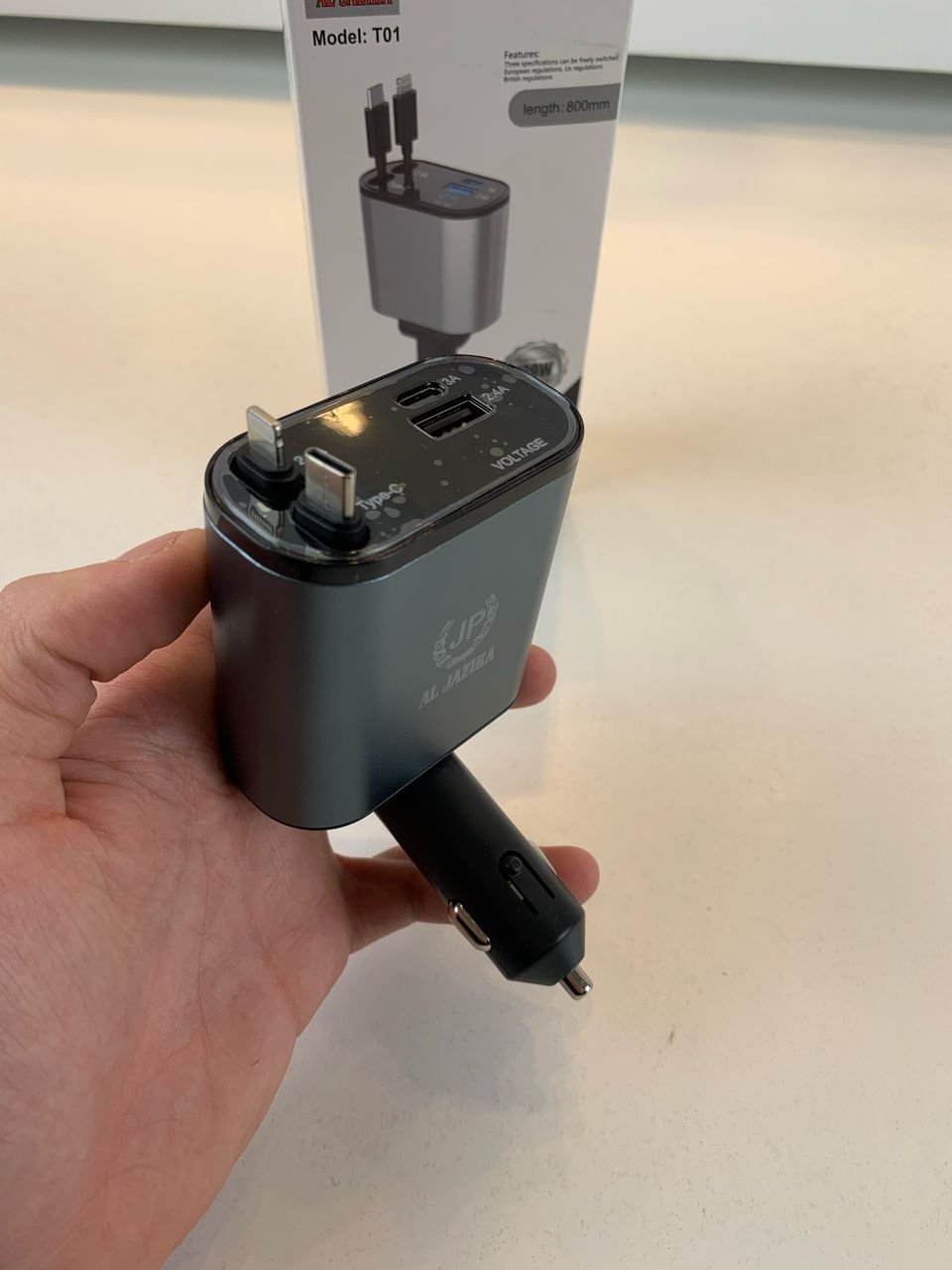 Chargeur de Voiture Rétractable 4en1 120W – شاحن سريع - الصورة 3
