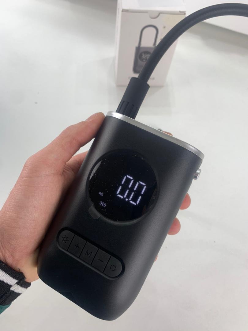 Compresseur d'Air Portable 150 PSI avec Lampe LED – منفاخ هواء محمول مع إضاءة - الصورة 3