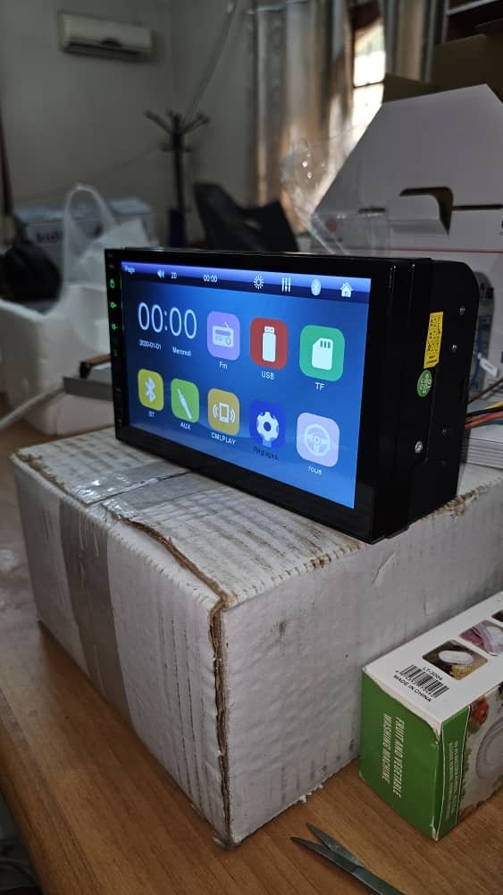 ⁦DVD Mp5 7 pouces écran tactile. USB AUX . SD. BT. miroir link  G-1001⁩ - الصورة ⁦2⁩