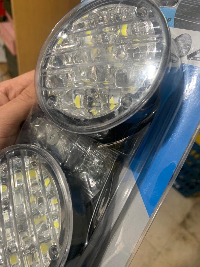 ⁦Feux Antibrouillard 2 Pièces 12V 18LED Pour Toutes Les Voitures⁩ - الصورة ⁦3⁩