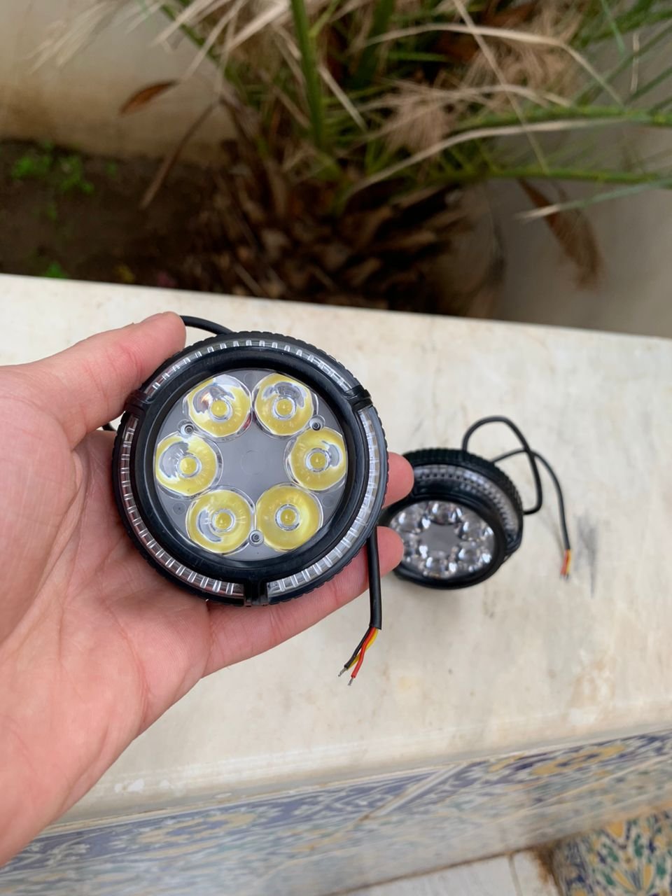 Lot de 2 Phares Antibrouillard 6 LED 12V-85V pour Moto - الصورة 2