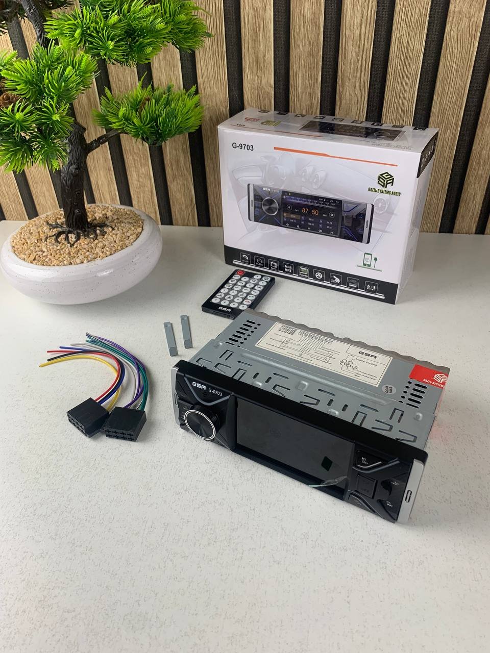Poste Radio Multimedia Bluetooth USB/MicroSD/Aux G-9703 – جهاز راديو مع منفذ تشغيل الكاميرا - الصورة 2