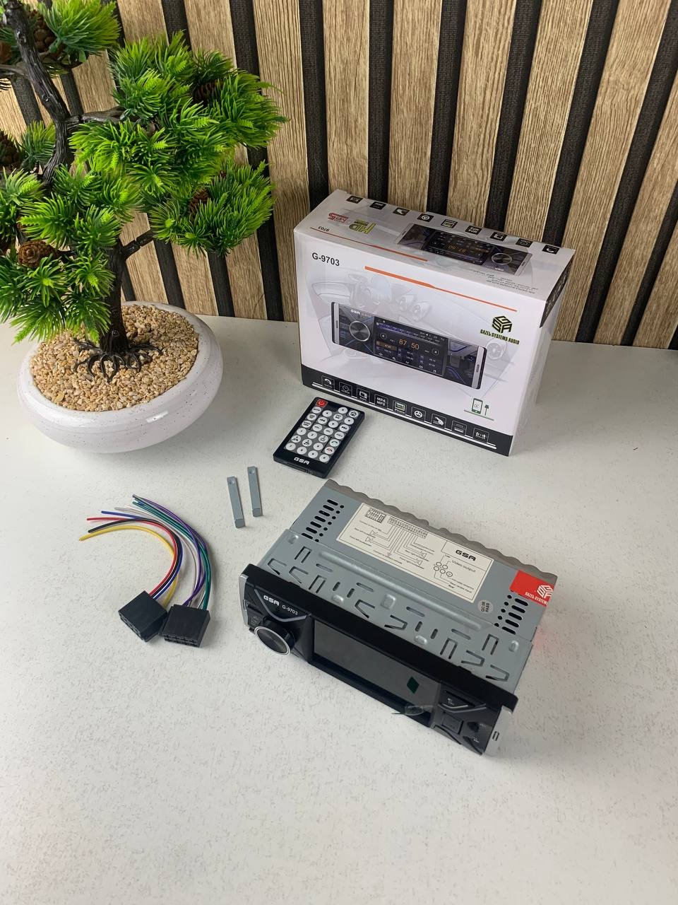 Poste Radio Multimedia Bluetooth USB/MicroSD/Aux G-9703 – جهاز راديو مع منفذ تشغيل الكاميرا - الصورة 3