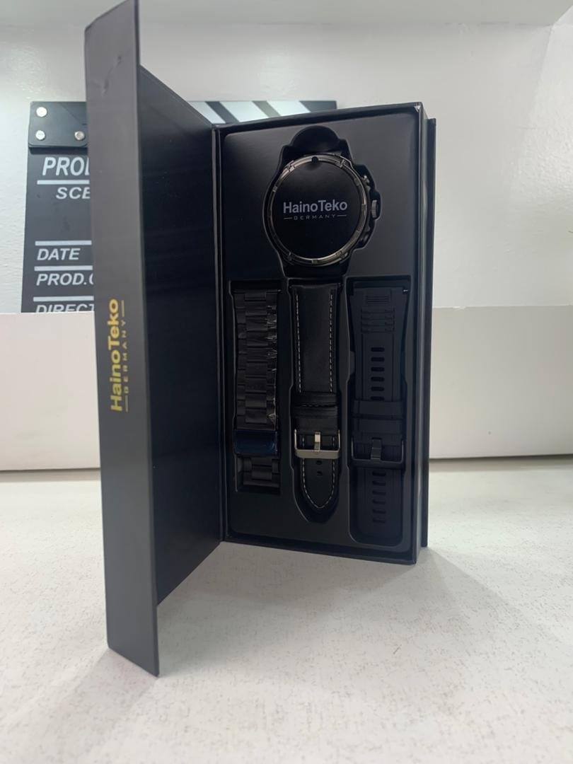 ⁦Smart Watch Haino Teko RW-60 MAX avec Lampe Torche et 3 Bracelets – ساعة ذكية أصلية⁩ - الصورة ⁦3⁩