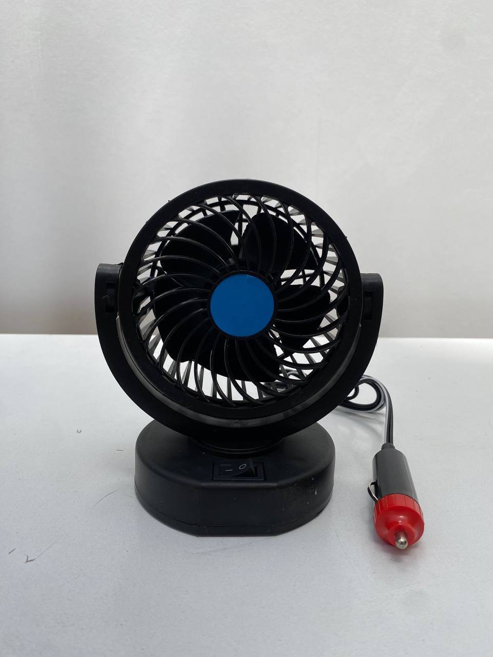 Ventilateur électrique 12V pour tableau de bord de voiture, rotatif à 360 degrés - الصورة 2