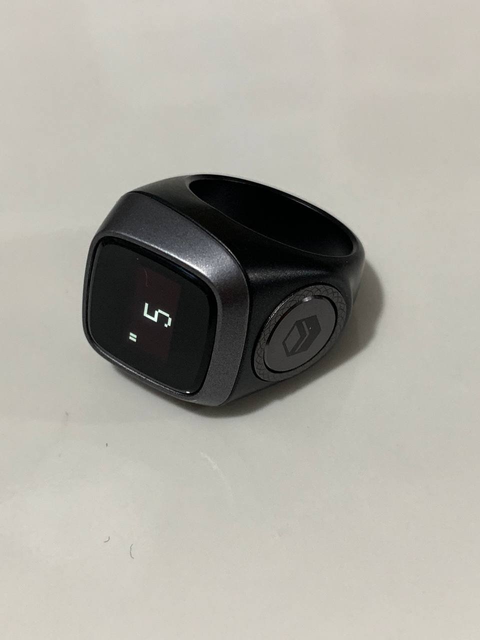 خاتم التسبيح الالكتروني الذكي IQIBLA يساعدك على التسبيح والتذكر بطريقة عملية وبسيطة -Zikr Ring Tasbih Counter