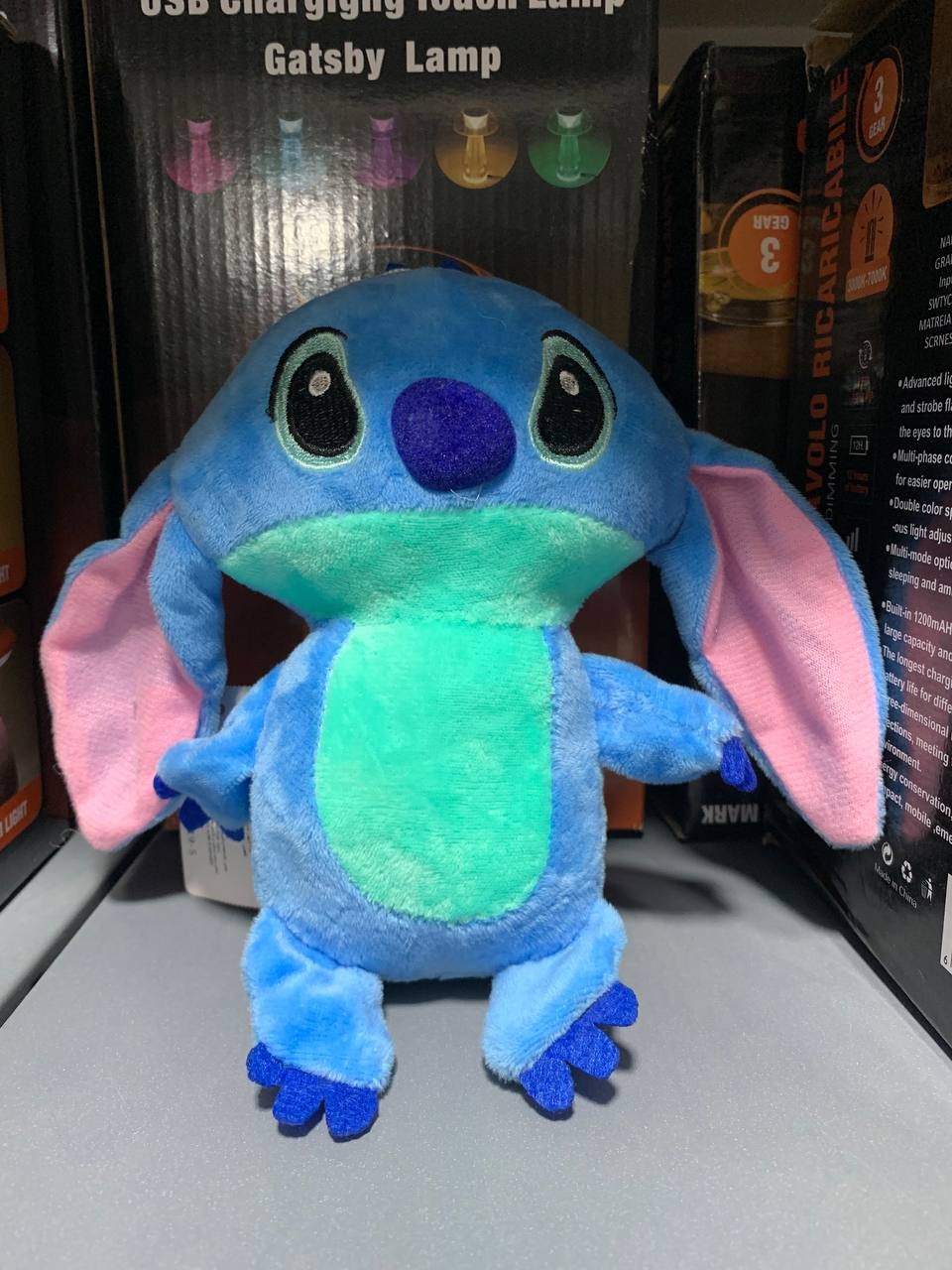 Disney Stitch en peluche 20cm