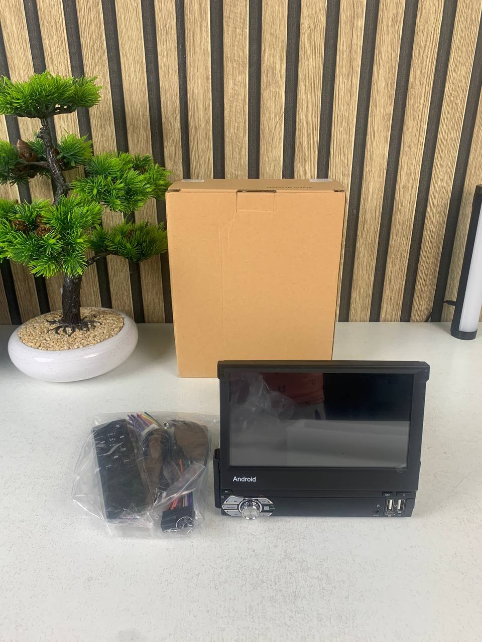 Autoradio Rétractable Tactile 7 Pouces Wireless CarPlay Android Auto 32+2GB - راديو السيارة الذكي بنظام أندرويد وشاشة 7 بوصة قابلة للطي