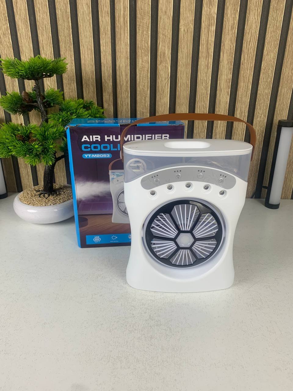 Ventilateur Brumisateur de Bureau Portable USB avec Éclairage - مروحة المكتب الذكية برذاذ الماء والترطيب بـ 3 سرعات