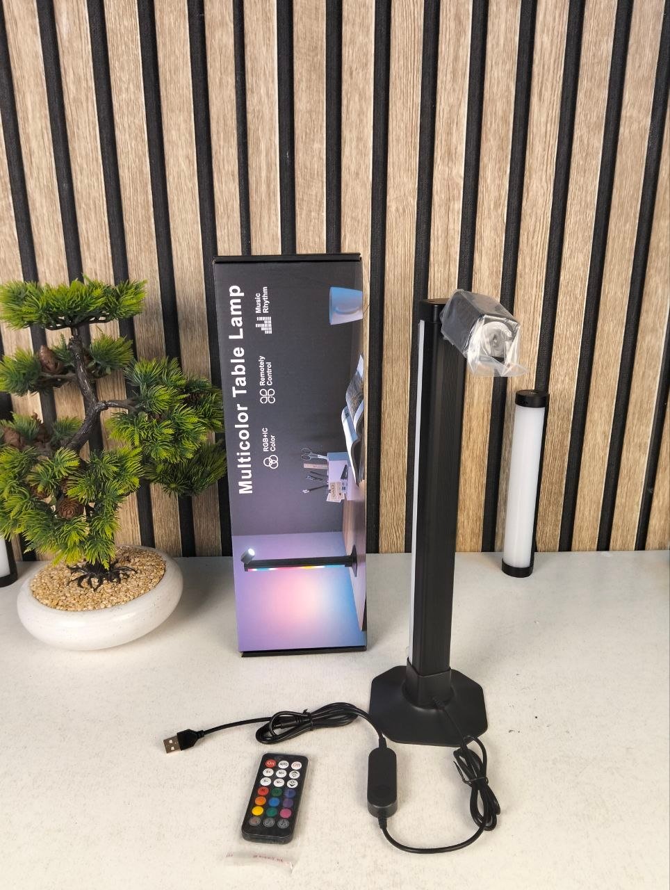Lampadaire LED Angle RVB Intelligent Éclairage d'Ambiance Multicolore avec Télécommande 1Pcs - مصباح الأرضية الليد الذكي متعدد الألوان مع جهاز تحكم عن بعد