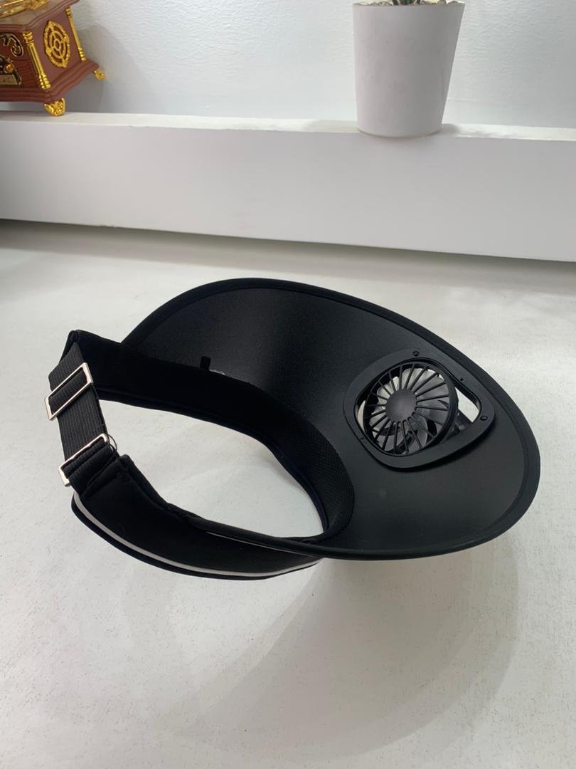 Casquette d’été avec Ventilateur de Refroidissement – قبعة مع مروحة تعمل بالطاقة الشمسية