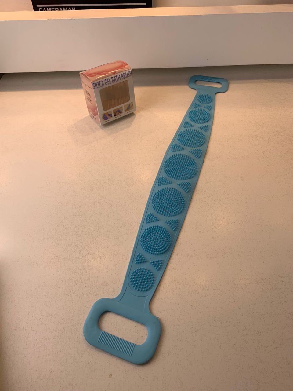 Brosse de Bain en Silicone pour Nettoyer le Corps – فرشاة الإستحمام من السيليكون