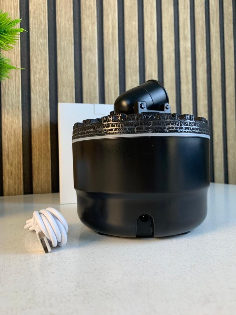 Humidificateur d’arôme à canon avec lumières LED colorées – معطر جو يضفي ديكور رائع في منزلك