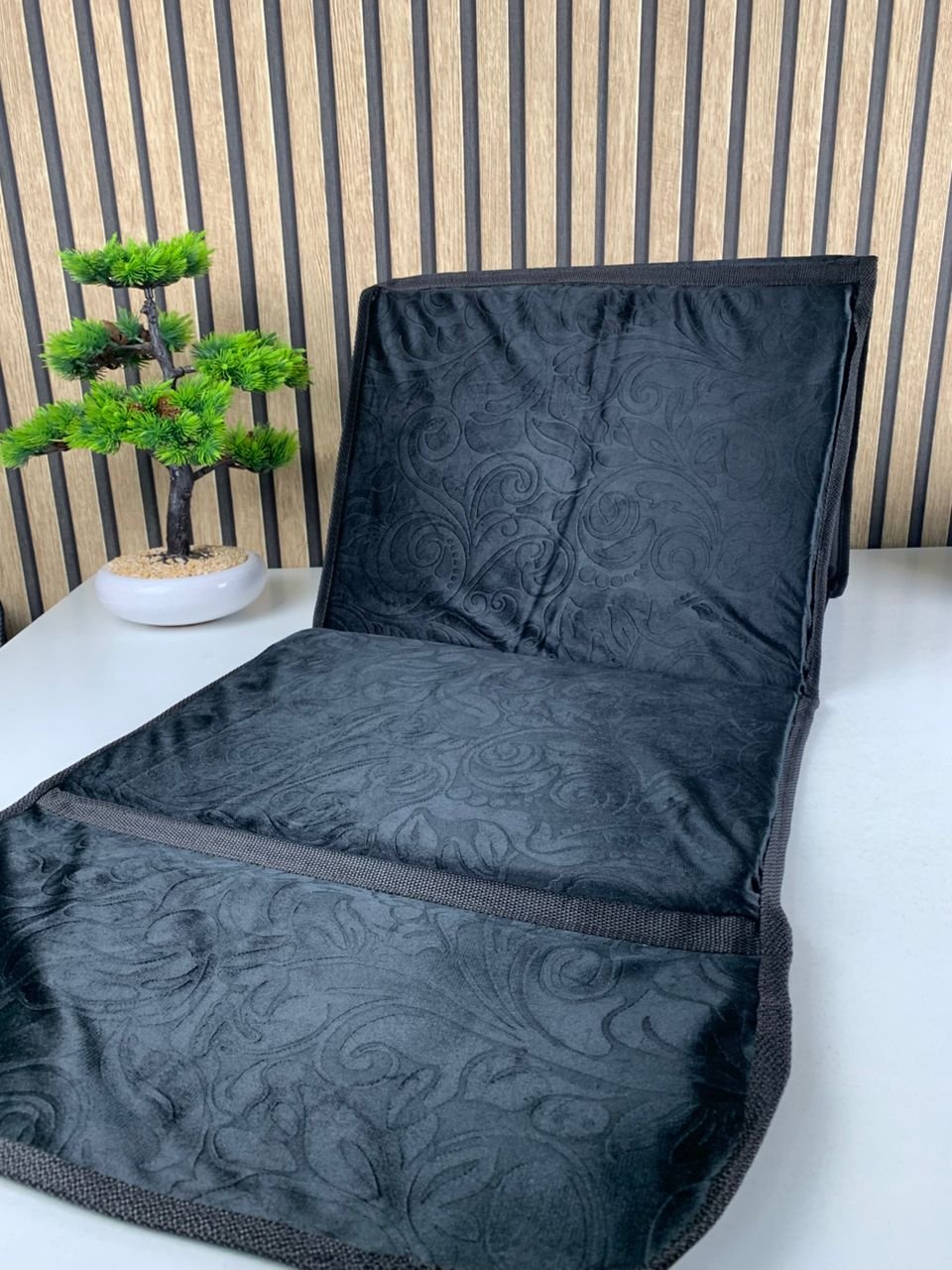 Tapis de Prière Sultan Pliable avec Dossier et Poche Arrière V2 – سجادة صلاة سلطان قابلة للطي مع مسند ظهر