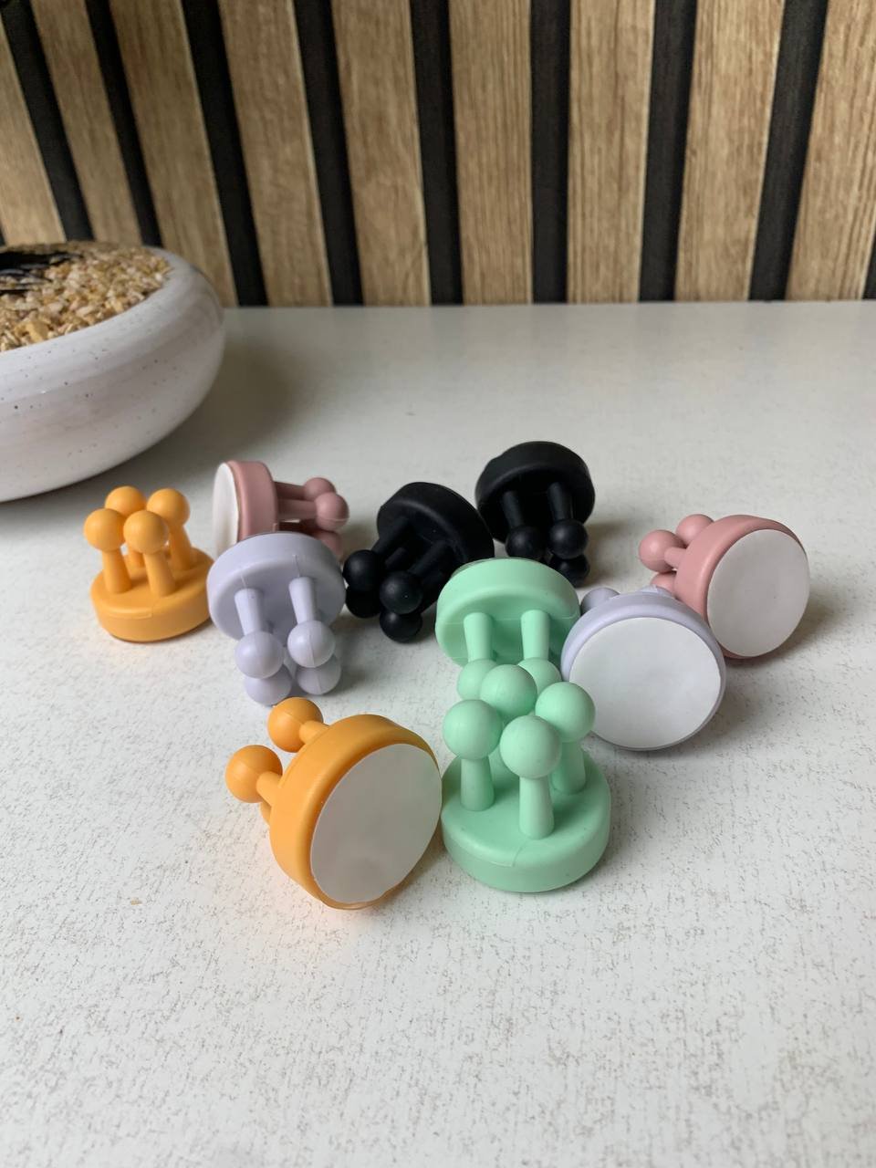Ensemble de 10 attaches en silicone à fixer au mur multifonctionnels – طقم تثبيت أغراض على الحائط